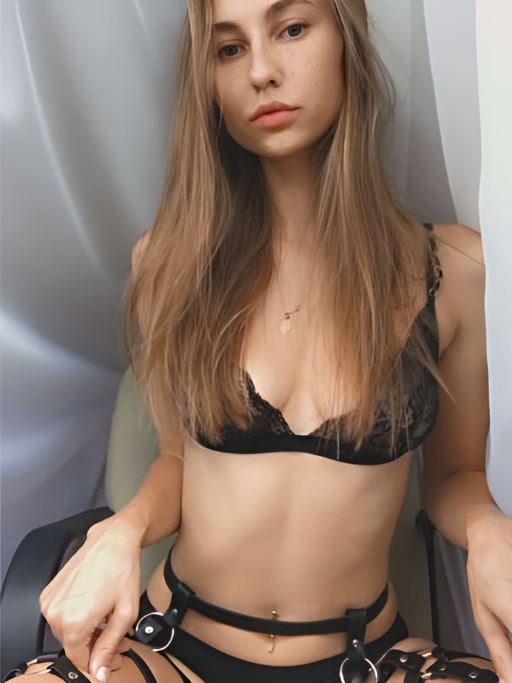 Ирма привлекальеная девушка из Благовещенска цена от 3000 руб