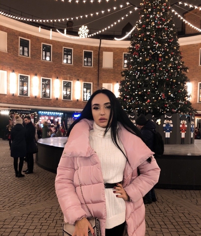 Арина привлекальеная девушка из Благовещенска цена от 3000 руб