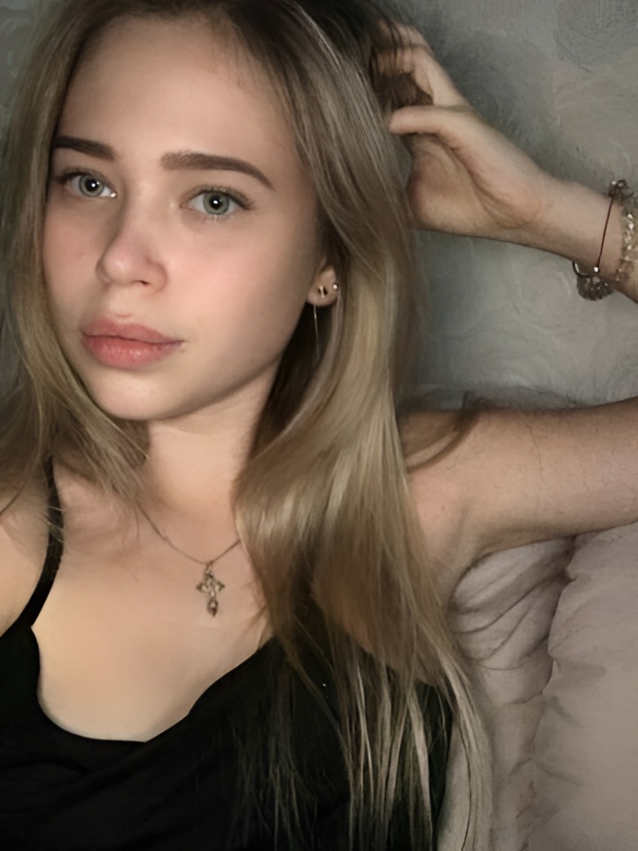 Индивидуалка Аврора, доступна для личного знакомства от 10000 руб