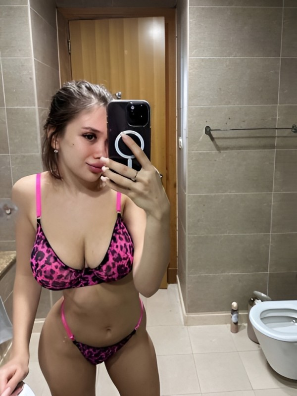 Ярославна привлекательная девушка из Благовещенска цена от 3000 руб