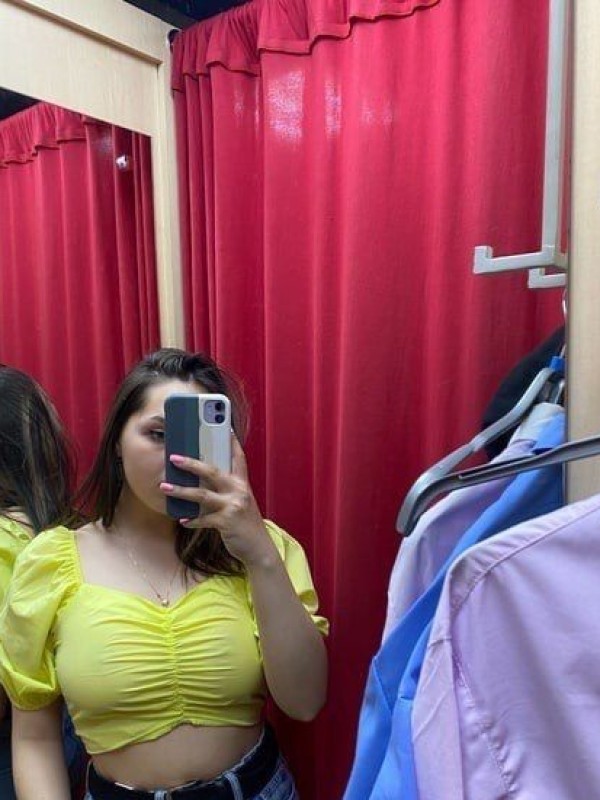 Арина привлекательная девушка из Благовещенска цена от 3000 руб