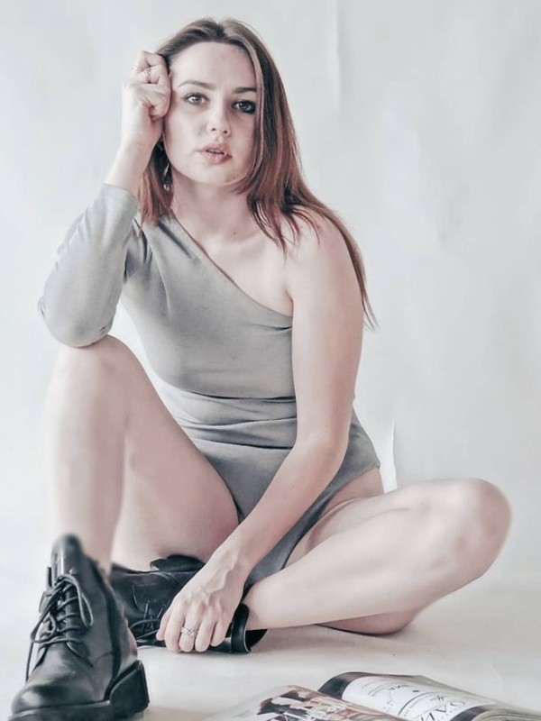 🎥 Нана привлекательная девушка из Благовещенска цена от 6000 руб